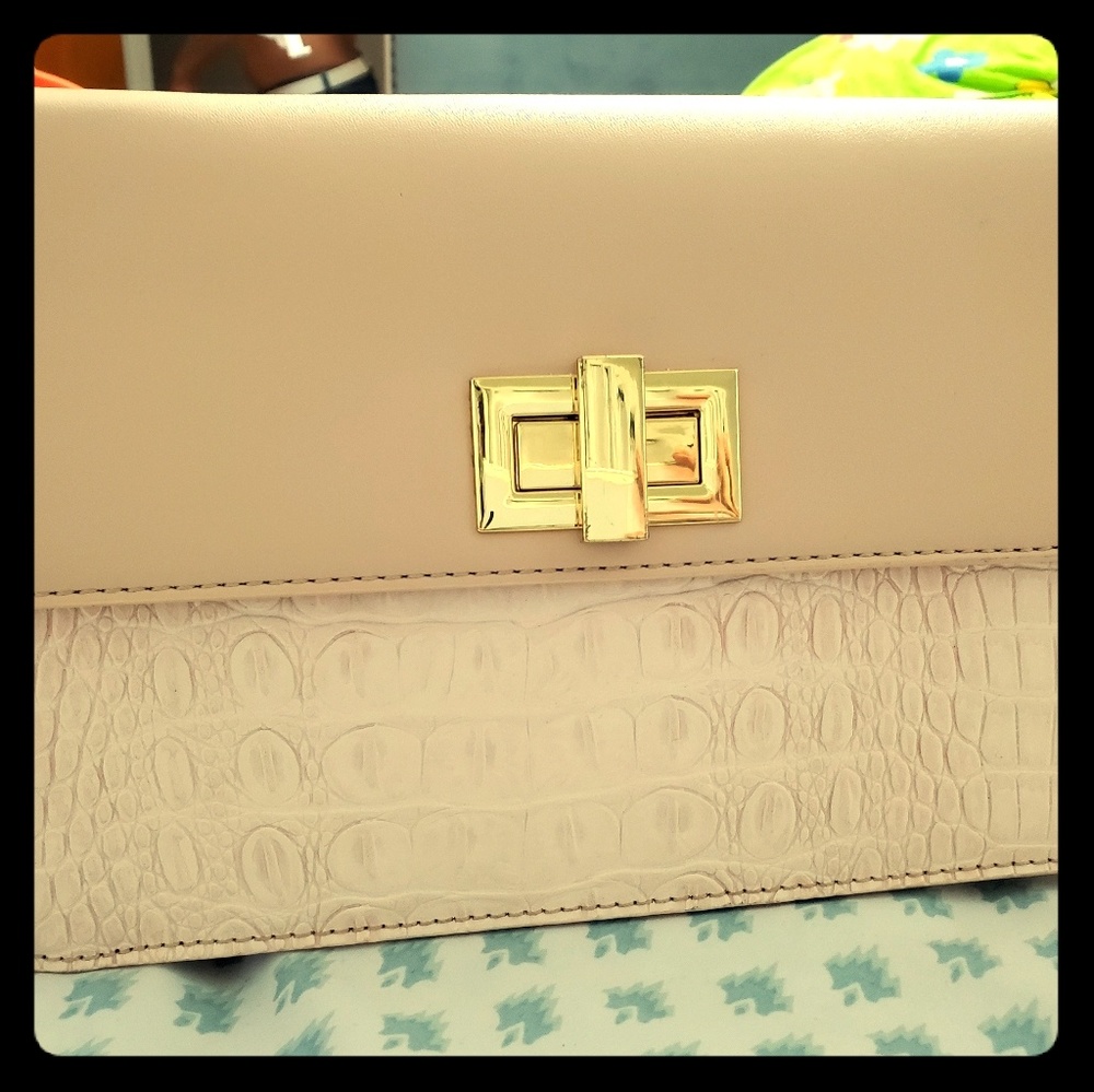 Crosssbody bag